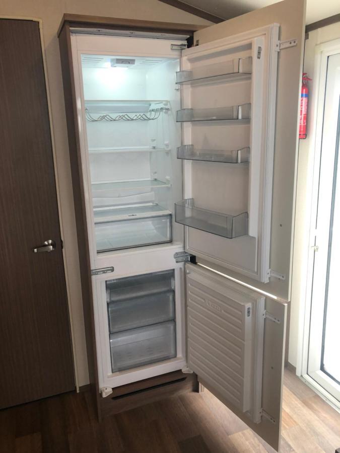 Caravan Hire Golden Sands Sea Front Kinmel Bay Екстериор снимка