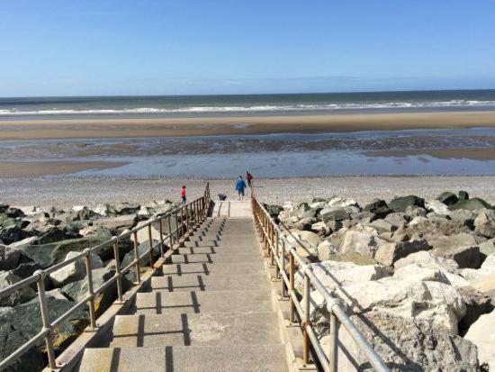 Caravan Hire Golden Sands Sea Front Kinmel Bay Екстериор снимка