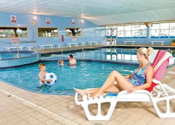 Caravan Hire Golden Sands Sea Front Kinmel Bay Екстериор снимка