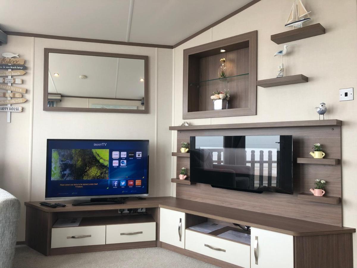 Caravan Hire Golden Sands Sea Front Kinmel Bay Екстериор снимка