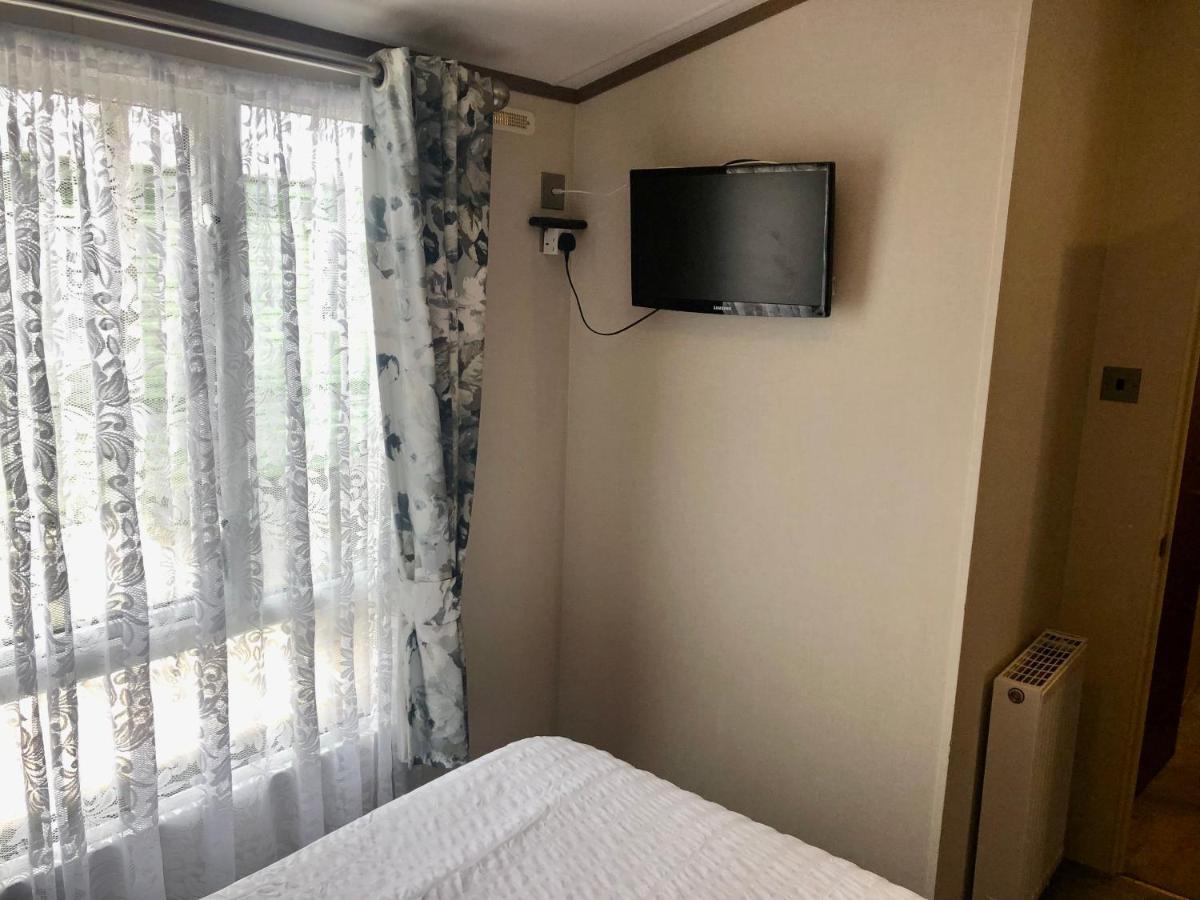 Caravan Hire Golden Sands Sea Front Kinmel Bay Екстериор снимка